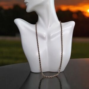 Vtg Elegant Gold-tone Chain Necklace